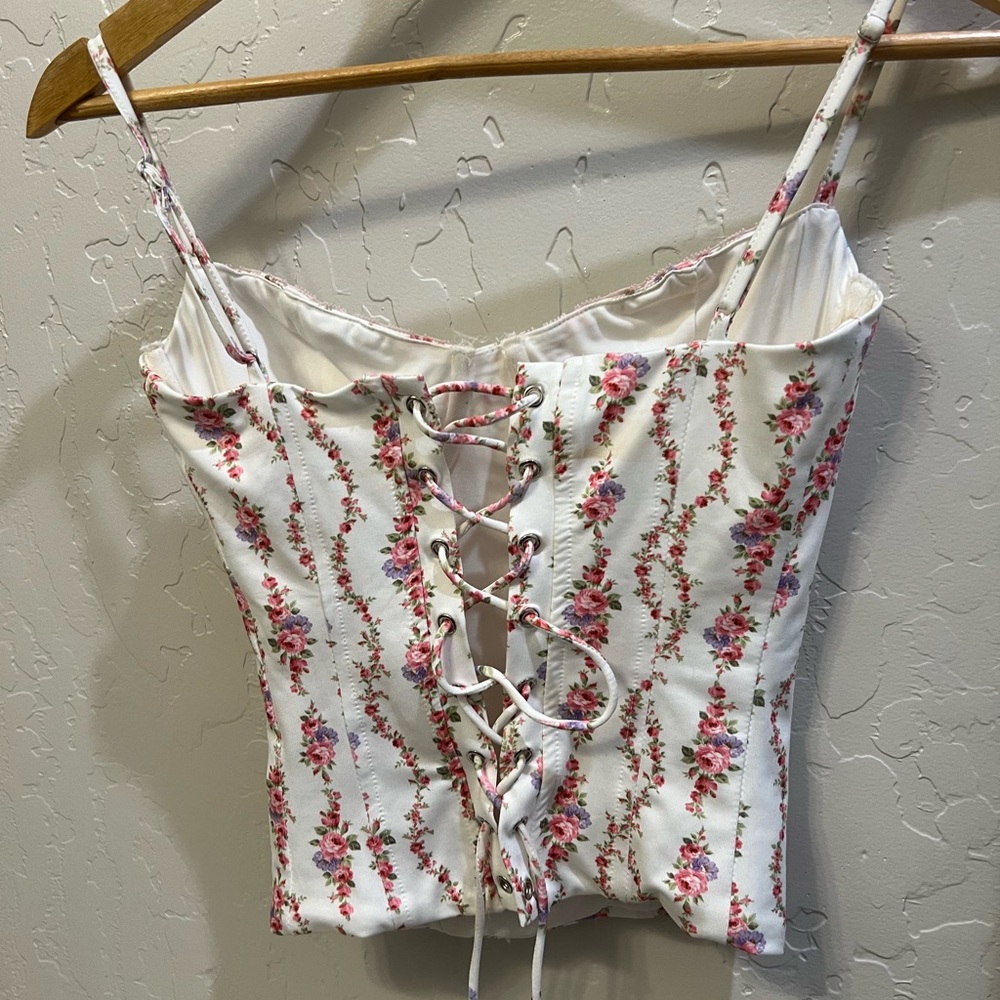 Edikted Pink Floral Camisole Top - Picture 2 of 2